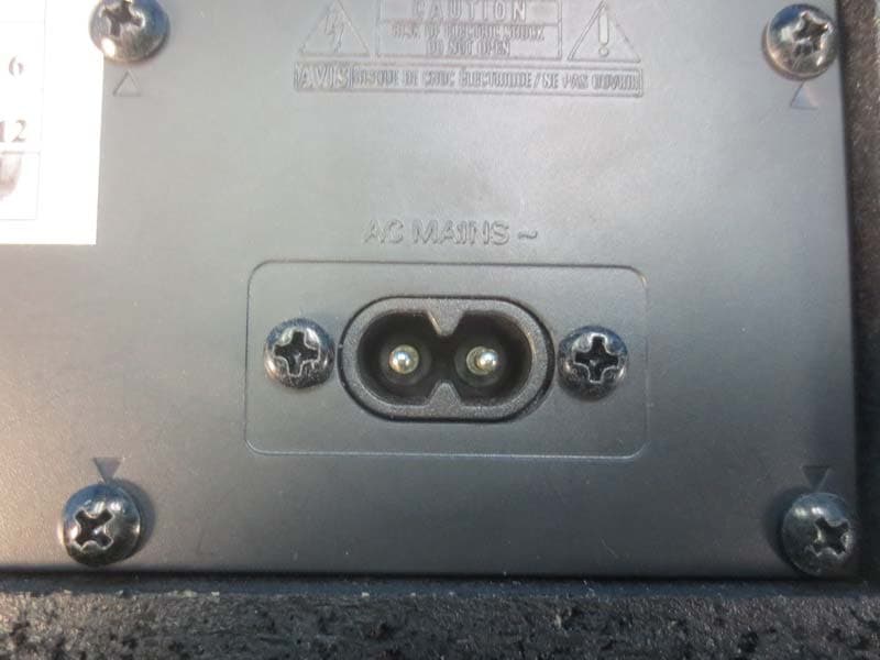 SOUNDBAR SPEAKER - FCC ID 2AANUSW2140 - Gibson Innovations Limited (3)