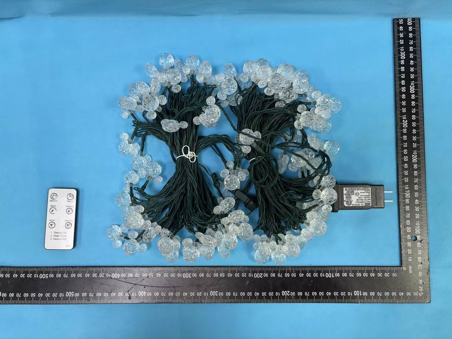 100CT Mickey String light - FCC ID 2AANW-HX26001 - Nature's Mark LLC (5)