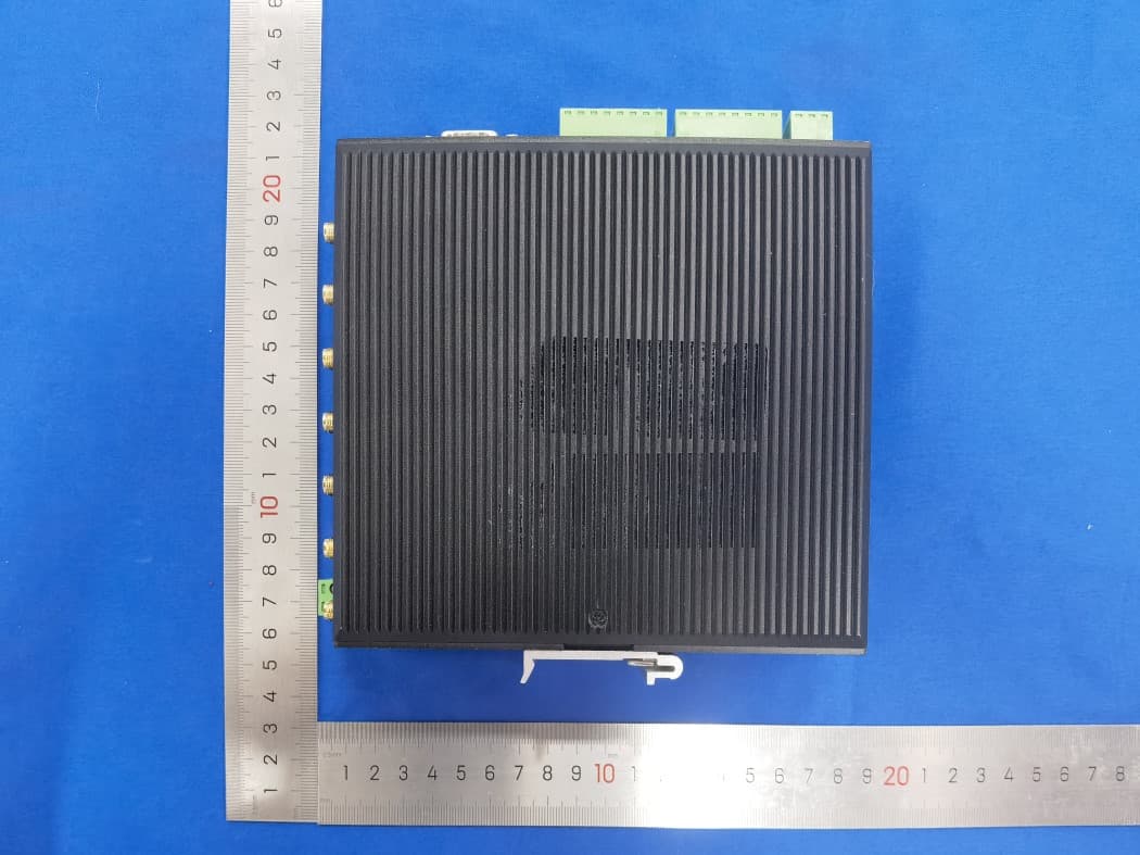 Edge Computer - FCC ID 2AANY-EC9005G - Beijing InHand Networks Technology Co., Ltd.
