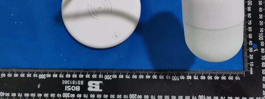 3-in-1 Charger & Speaker & Lamp - FCC ID 2AANZDLSP - DGL Group LTD. (3)
