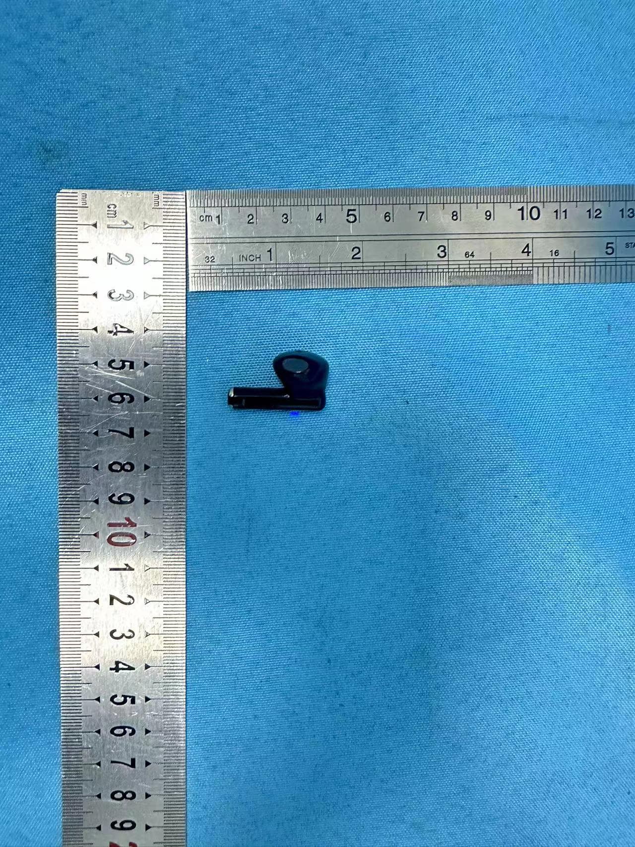True Wireless Earbuds - FCC ID 2AANZEBTW - DGL Group LTD.
