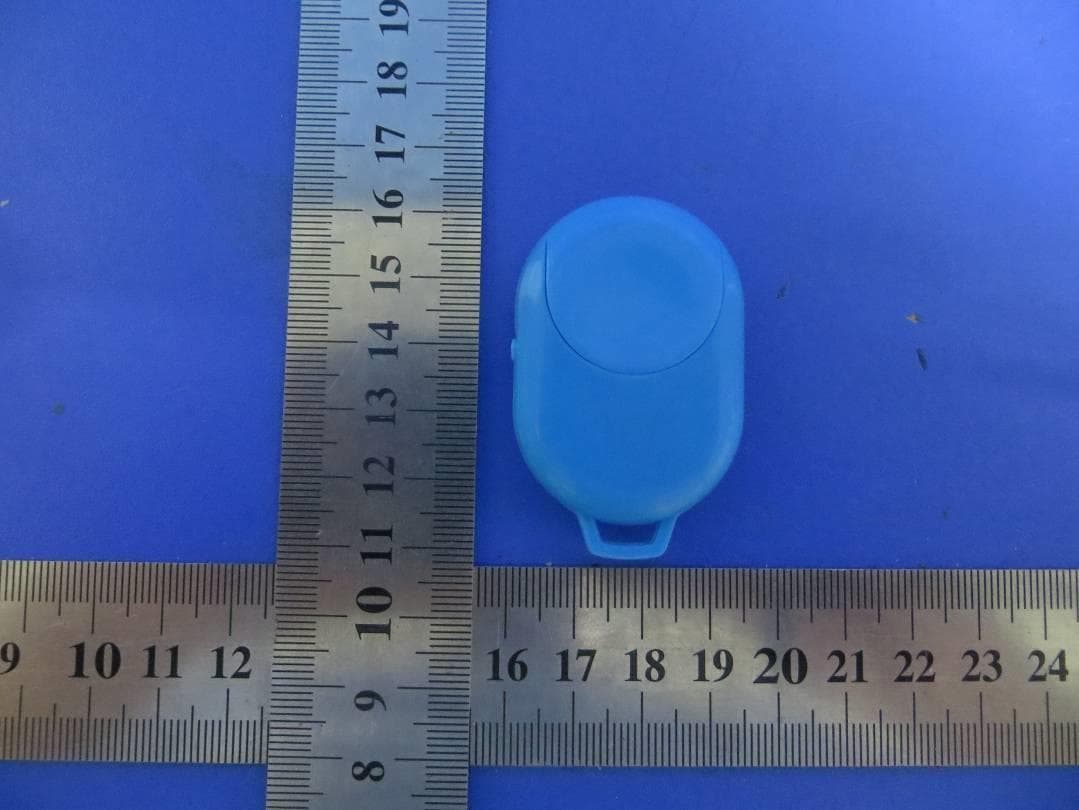 Wireless Shutter Button - FCC ID 2AANZSFS - DGL Group LTD. (2)