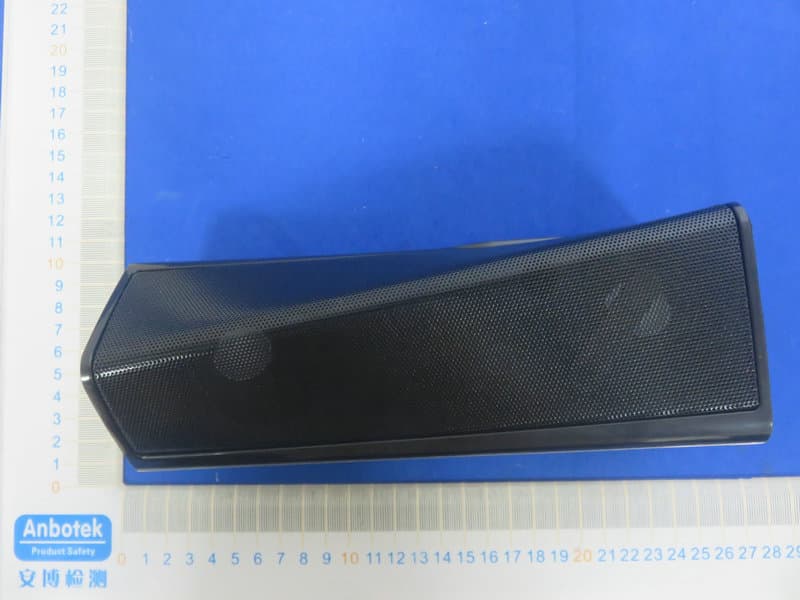 TWIST BASS WIRELESS LED SPEAKER - FCC ID 2AANZWARP - DGL Group LTD.