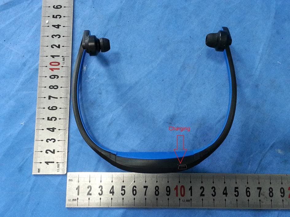 SPORTS BLUETOOTH HEADSET - FCC ID 2AAOE14BTH450 - Shenzhen B&W Electronics Development Limited