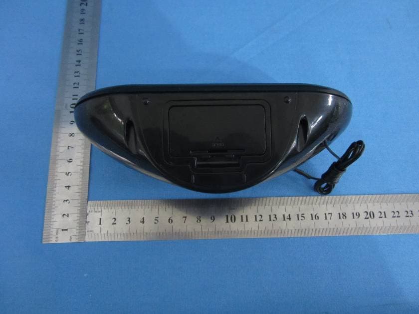 Alarm Clock Radio - FCC ID 2AAOLCR232BT - Wing Hing Electronics Industrial Ltd. (2)