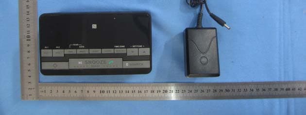 Inteliset Alarm Clock Radio - FCC ID 2AAOLMC5550 - Wing Hing Electronics Industrial Ltd. (3)