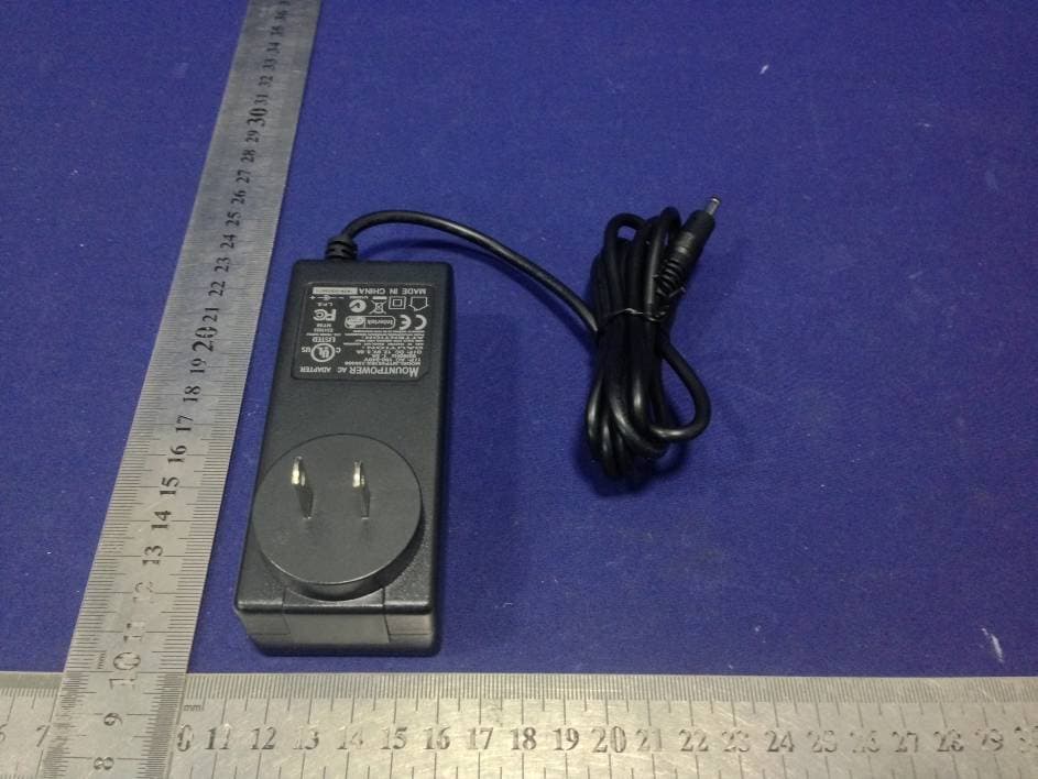 Tobii DynaVox T10+ - FCC ID 2AAOV-T10 - Tobii Dynavox LLC