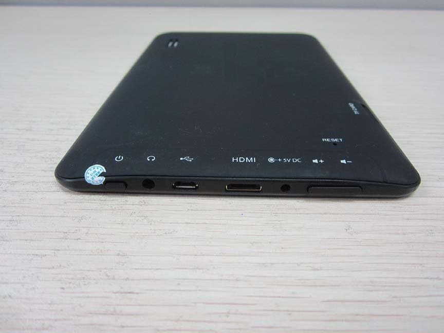 INTERNET TABLET - FCC ID 2AAP6M7026 - SHENZHEN ZOWEE TECHNOLOGY CO.,LTD (2)