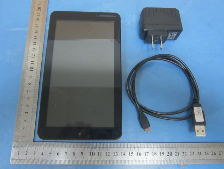 Internet Tablet - FCC ID 2AAP6M7047 - SHENZHEN ZOWEE TECHNOLOGY CO.,LTD (3)