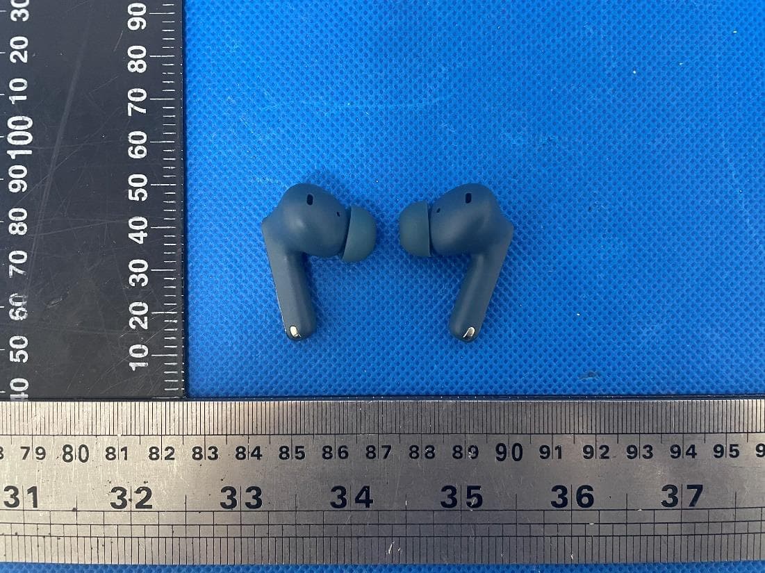 Lenovo YOGA True Wireless Stereo Earbuds - FCC ID 2AAP8-LT310 - Guoguang Electric Co.,Ltd (3)