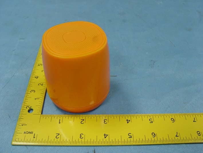 iBarrel Bluetooth Speaker - FCC ID 2AAPLCQL1413-B - Sure Wave (HongKong) Limited (2)