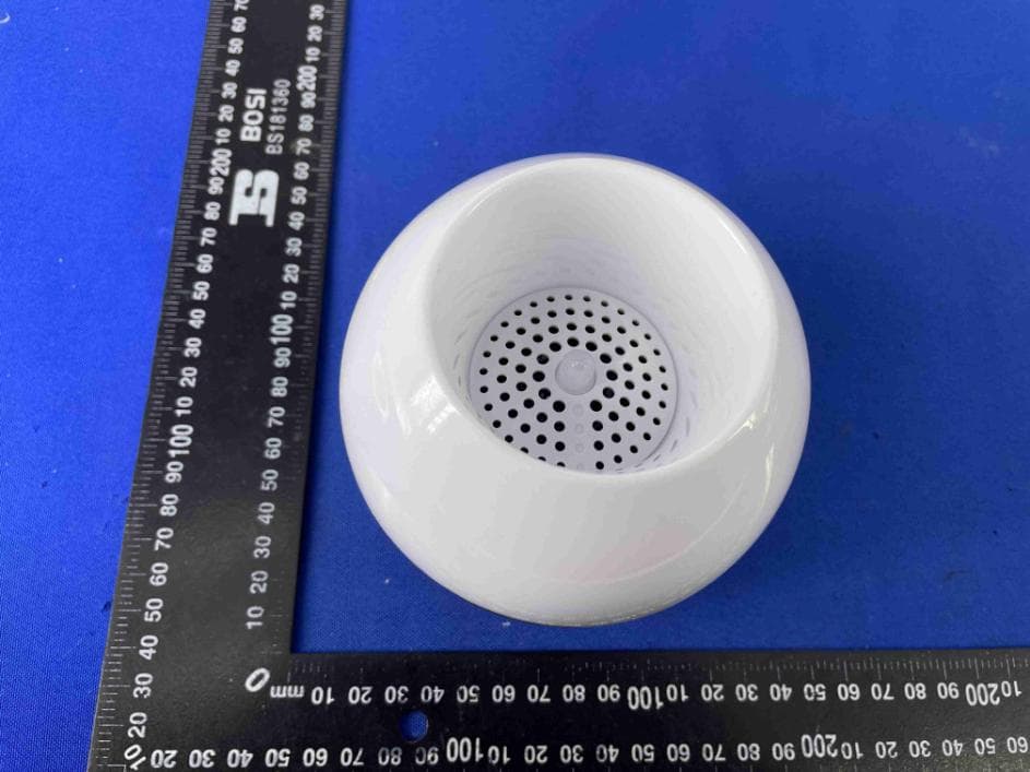 Bluetooth Wireless Speaker - FCC ID 2AAPLCQL1430-B-1 - Sure Wave (HongKong) Limited (2)