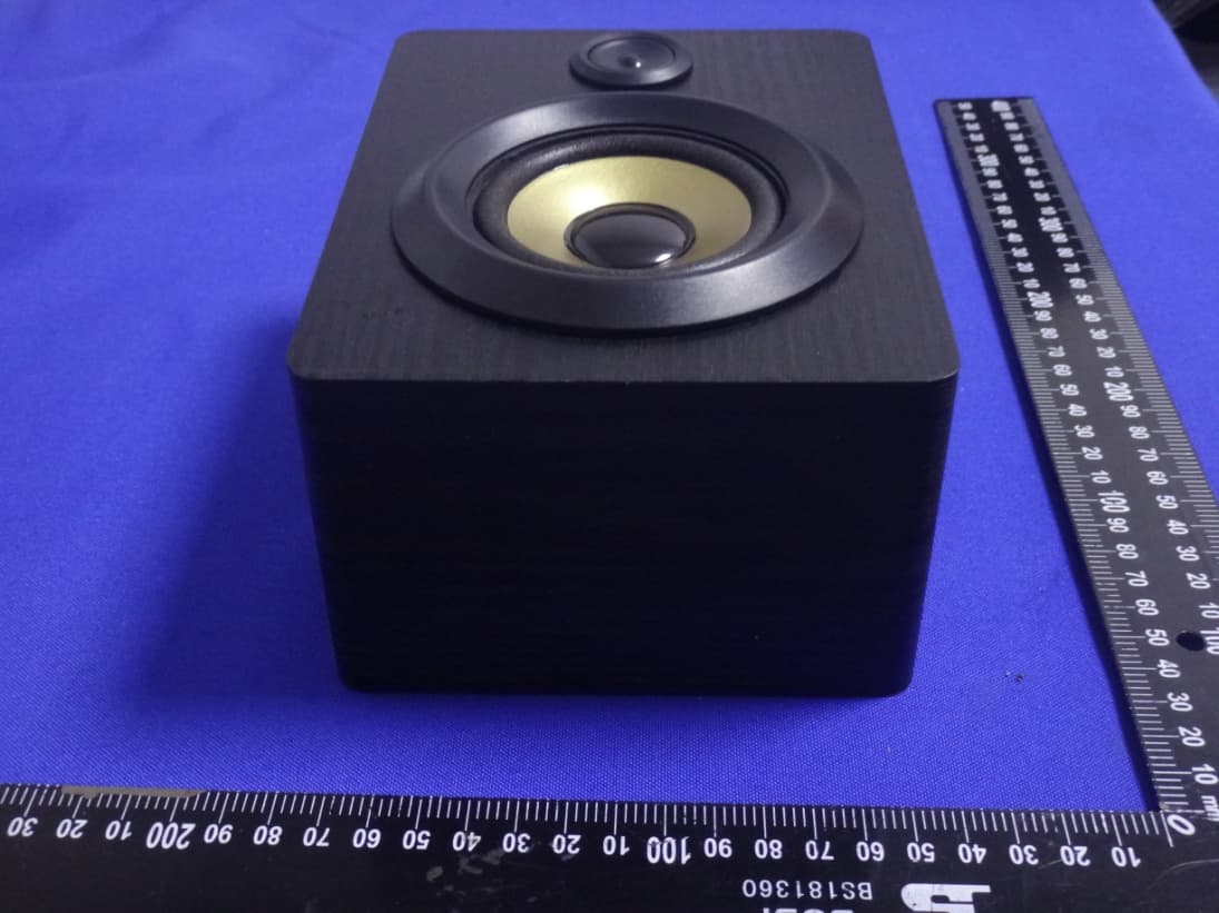 Bluetooth Speaker - FCC ID 2AAPLCQL1523-B - Sure Wave (HongKong) Limited (3)
