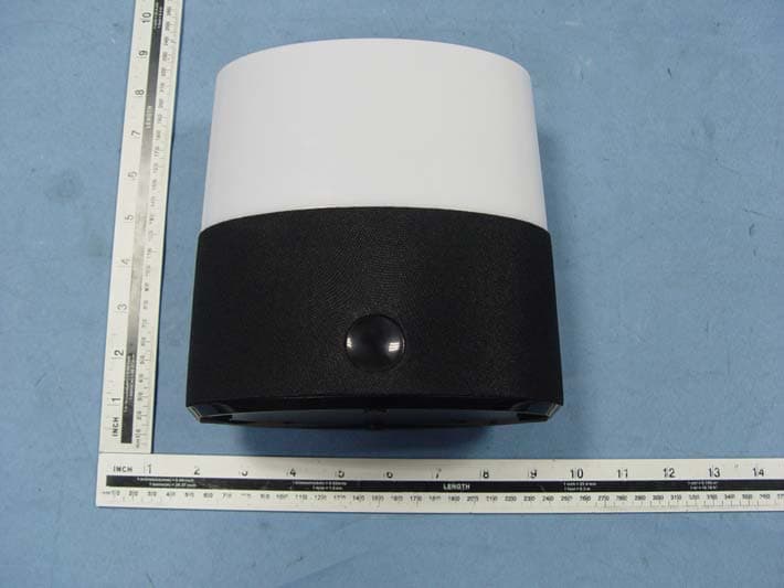 iColor Lighting Bluetooth Speaker - FCC ID 2AAPLCQZ501-B - Sure Wave (HongKong) Limited (2)