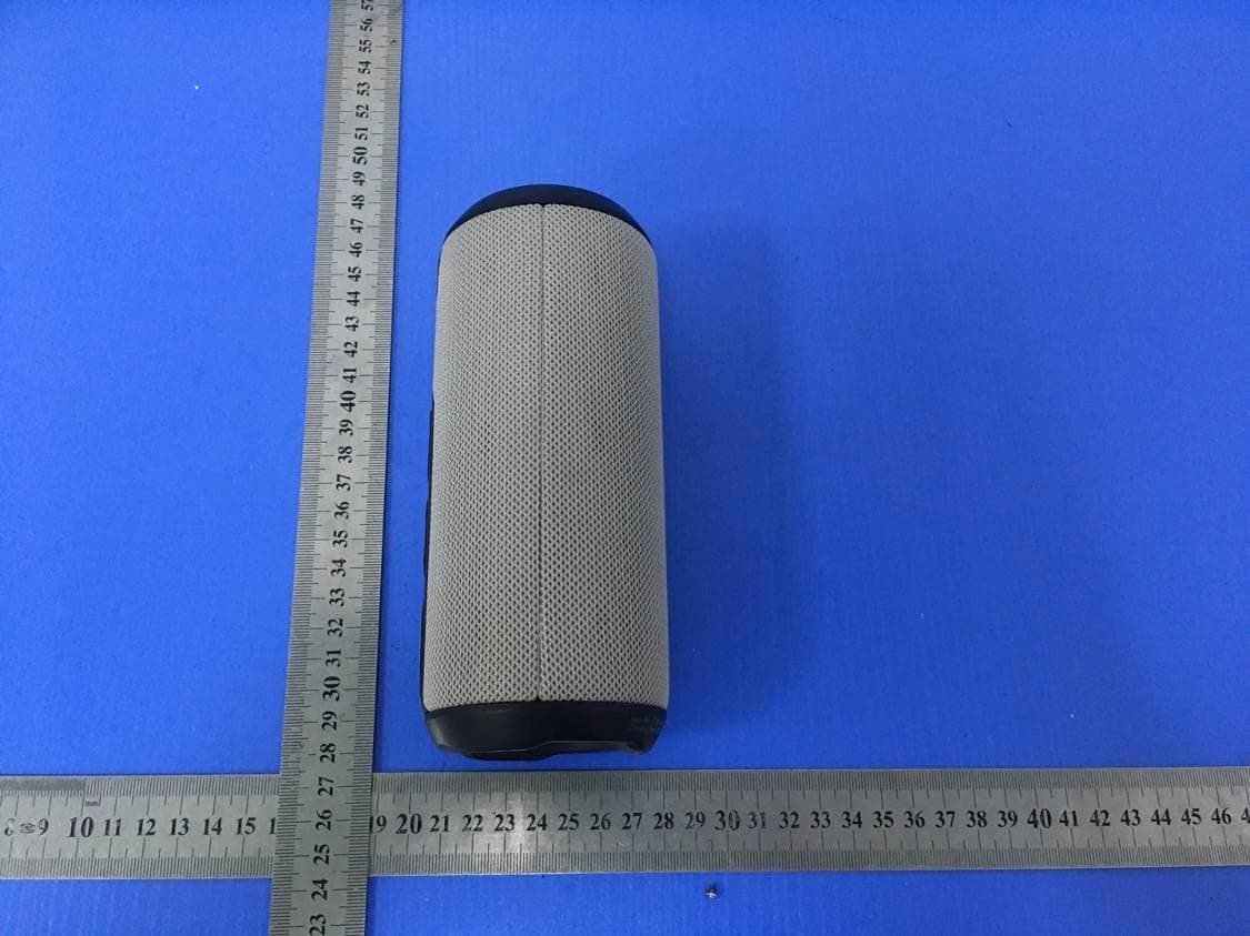 BLUETOOTH SPEAKER - FCC ID 2AAQF-F400 - China Electronics Shenzhen Company (3)