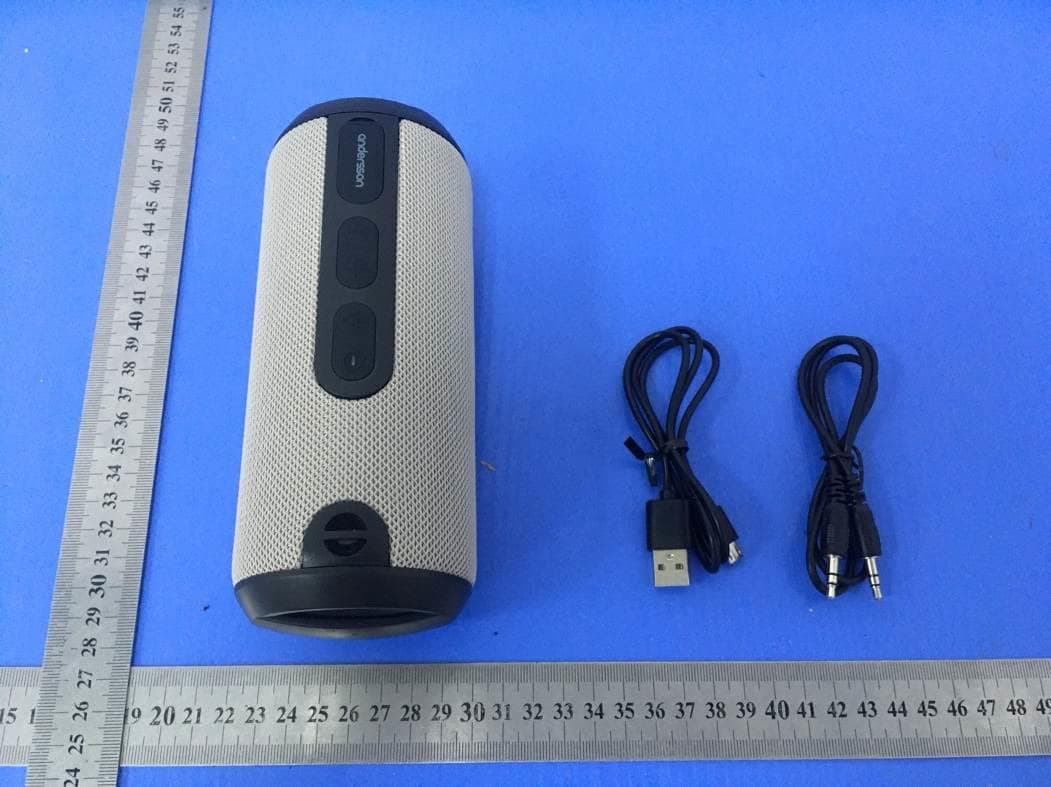 BLUETOOTH SPEAKER - FCC ID 2AAQF-F400 - China Electronics Shenzhen Company (5)