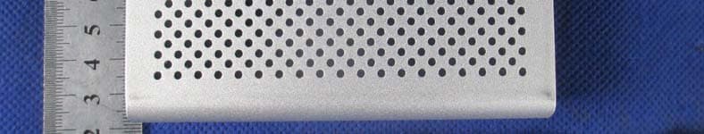 Bluetooth Speaker - FCC ID 2AAQFBT-1013 - China Electronics Shenzhen Company (2)