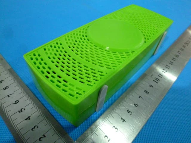BLUETOOTH SPEAKER - FCC ID 2AAQFX1 - China Electronics Shenzhen Company (2)