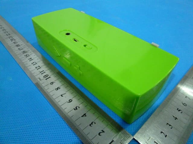 BLUETOOTH SPEAKER - FCC ID 2AAQFX1 - China Electronics Shenzhen Company (3)