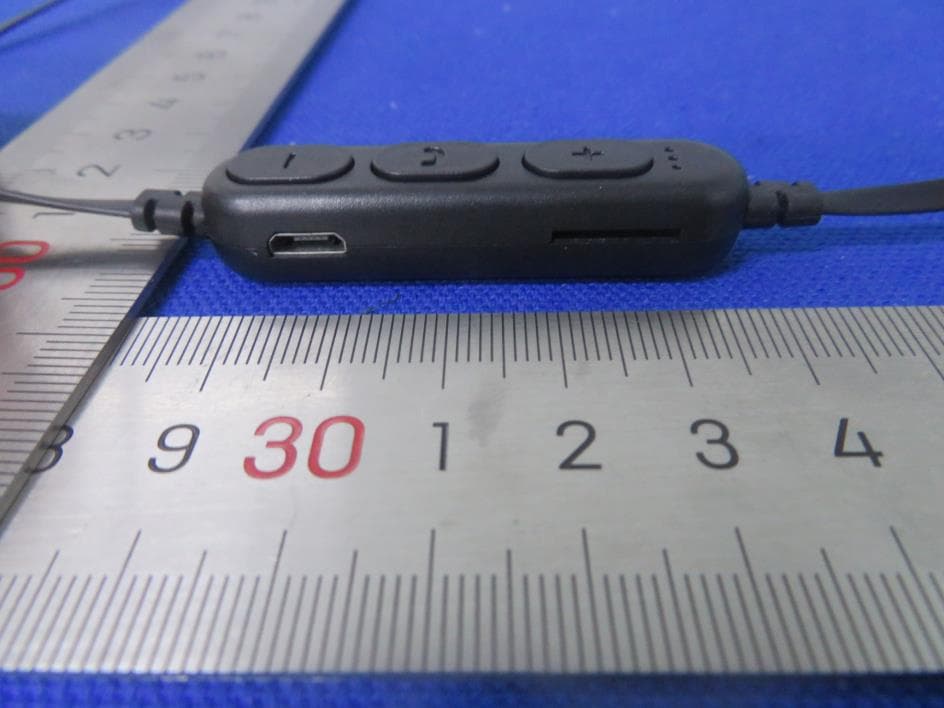 Wireless Earphones - FCC ID 2AAR2EE35762 - UP Global Sourcing UK Ltd. (3)