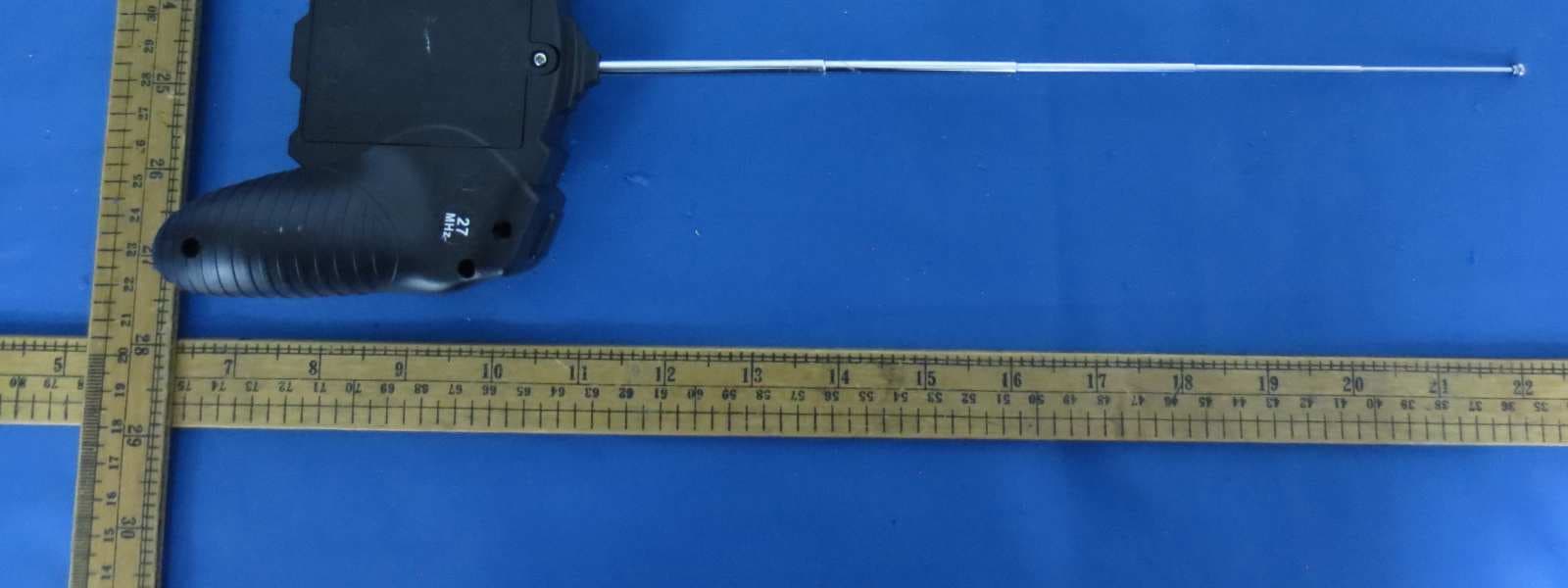R/C Car - FCC ID 2AASIYD85722898 - YUAN DI TOYS FACTORY (4)