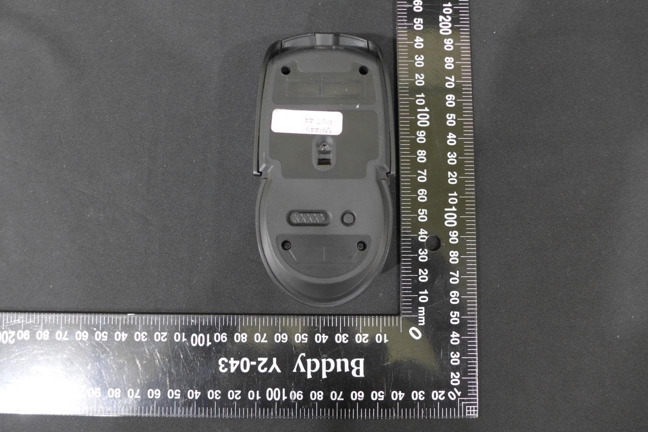 Argent M5 Wireless RGB Gaming Mouse - FCC ID 2AAUCGMOTMF - Thermaltake Technology Co., Ltd.
