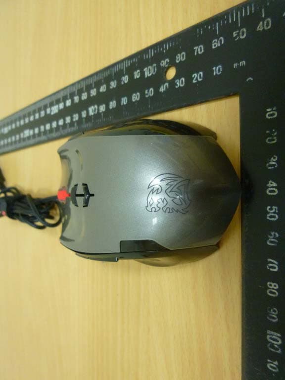 THERON Plus smart mouse - FCC ID 2AAUCMOTRPWDLO - Thermaltake Technology Co., Ltd. (4)