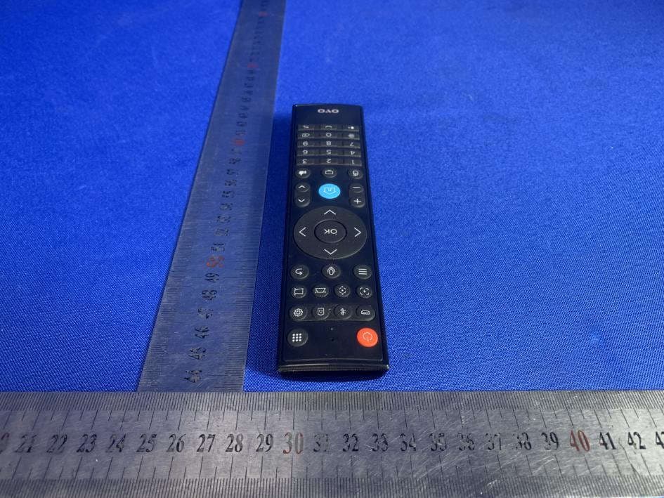 2.4GHz Remote Control - FCC ID 2AAUL-OVO-RC08P2 - Ovomedia Creative Inc. (4)