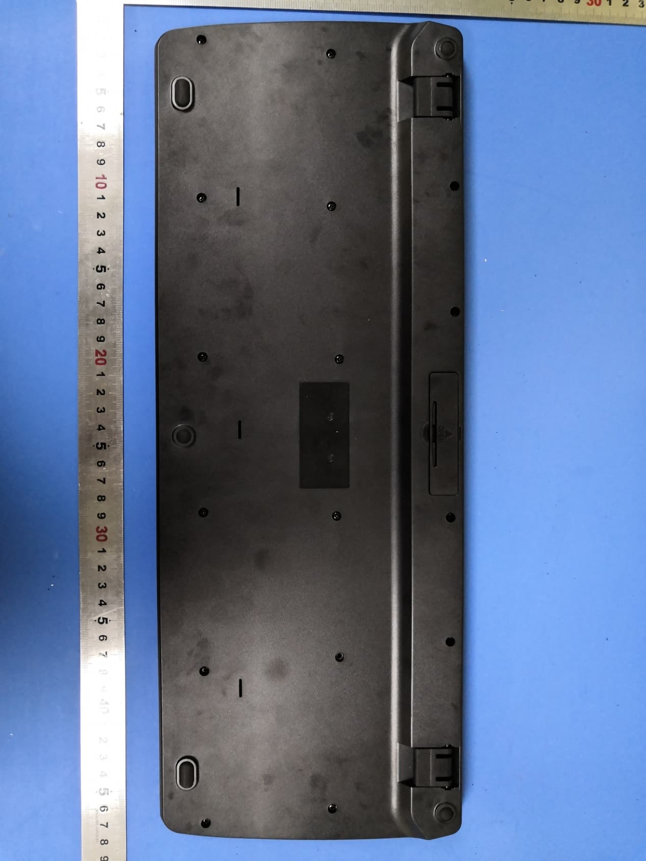 wireless keyboard - FCC ID 2AAVD-KG9015 - Shenzhen Loyal Electronics Co., Ltd.