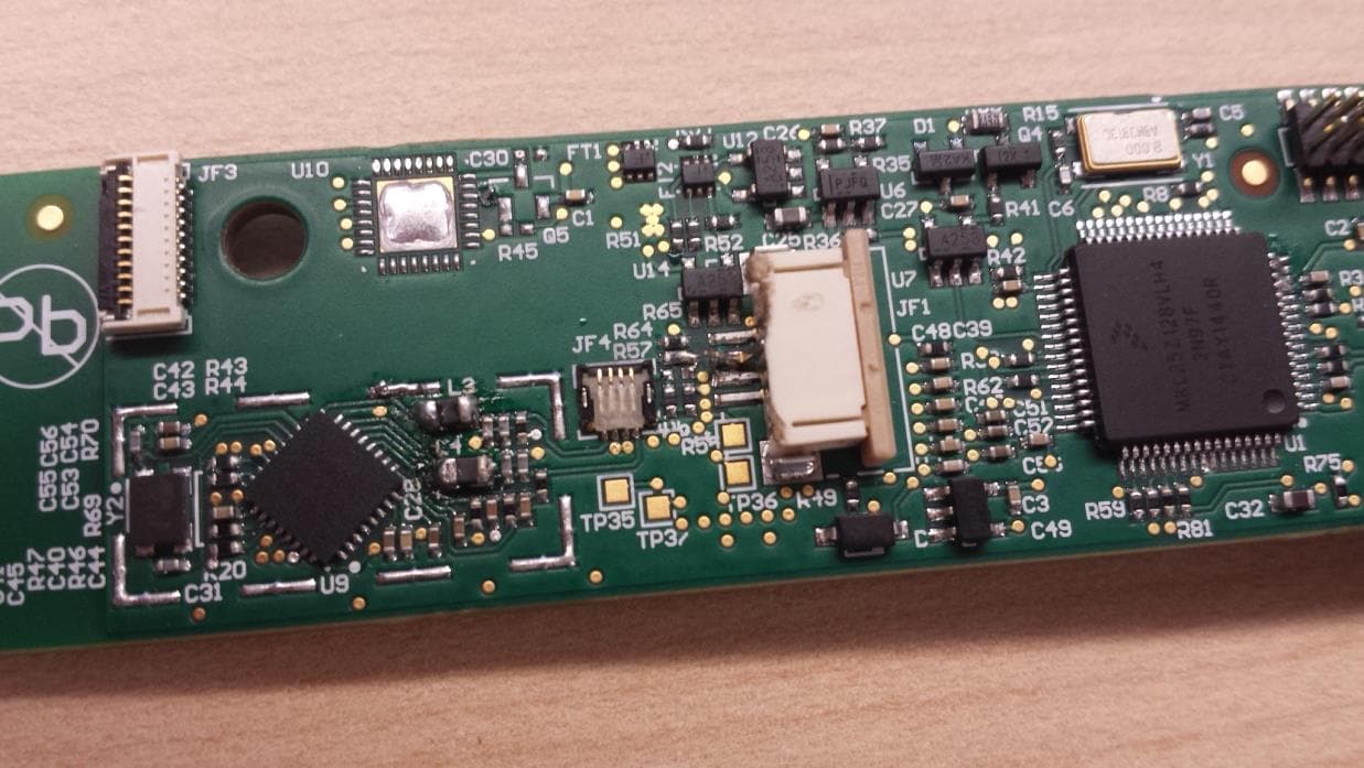 RFID/Bluetooth Handheld Scanner - FCC ID 2AAVI-HS2R9 - JADAK, a business unit of Novanta Corporation (2)