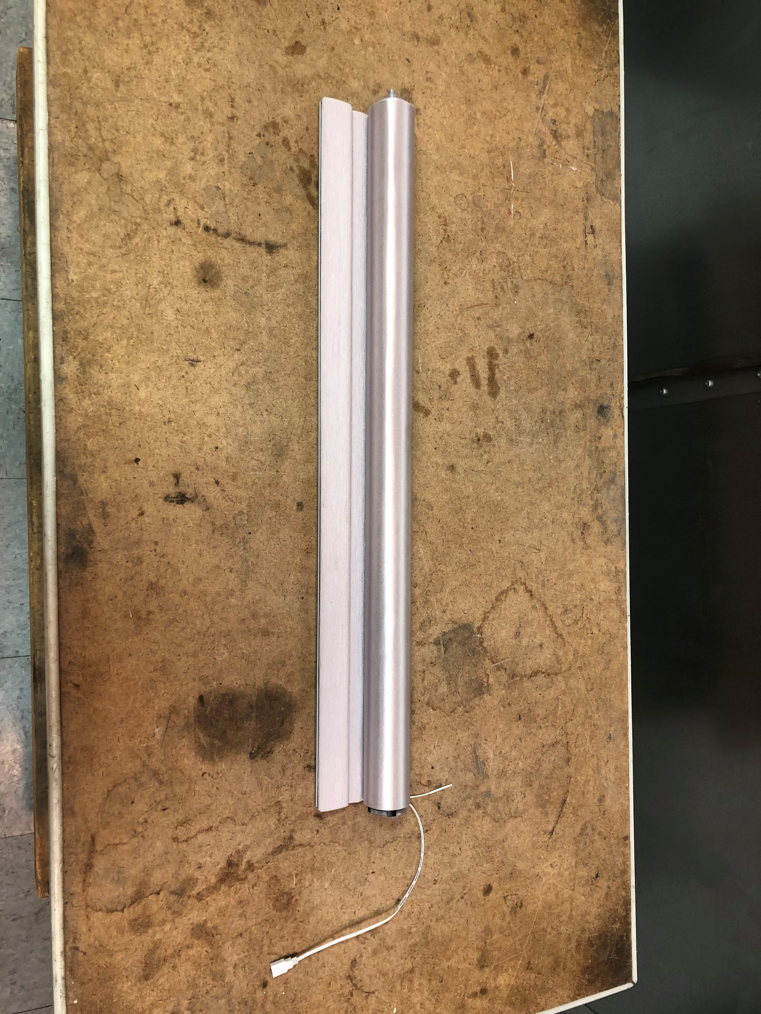 RSZ2 Motorized Shade - FCC ID 2AAVX-RSZ2 - Springs Window Fashions, LLC.