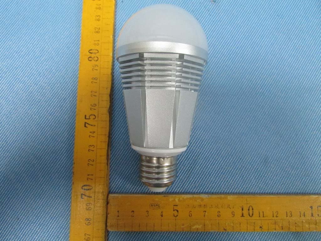 LUMEN BULB - FCC ID 2AAWUTL800US - AVC Technology (International) Limited (2)