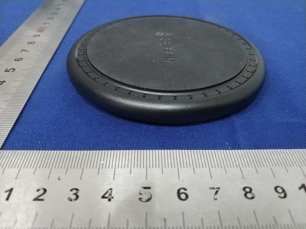 Wireless Charging Pad - FCC ID 2AAWX-GP109B - Incipio, LLC (5)