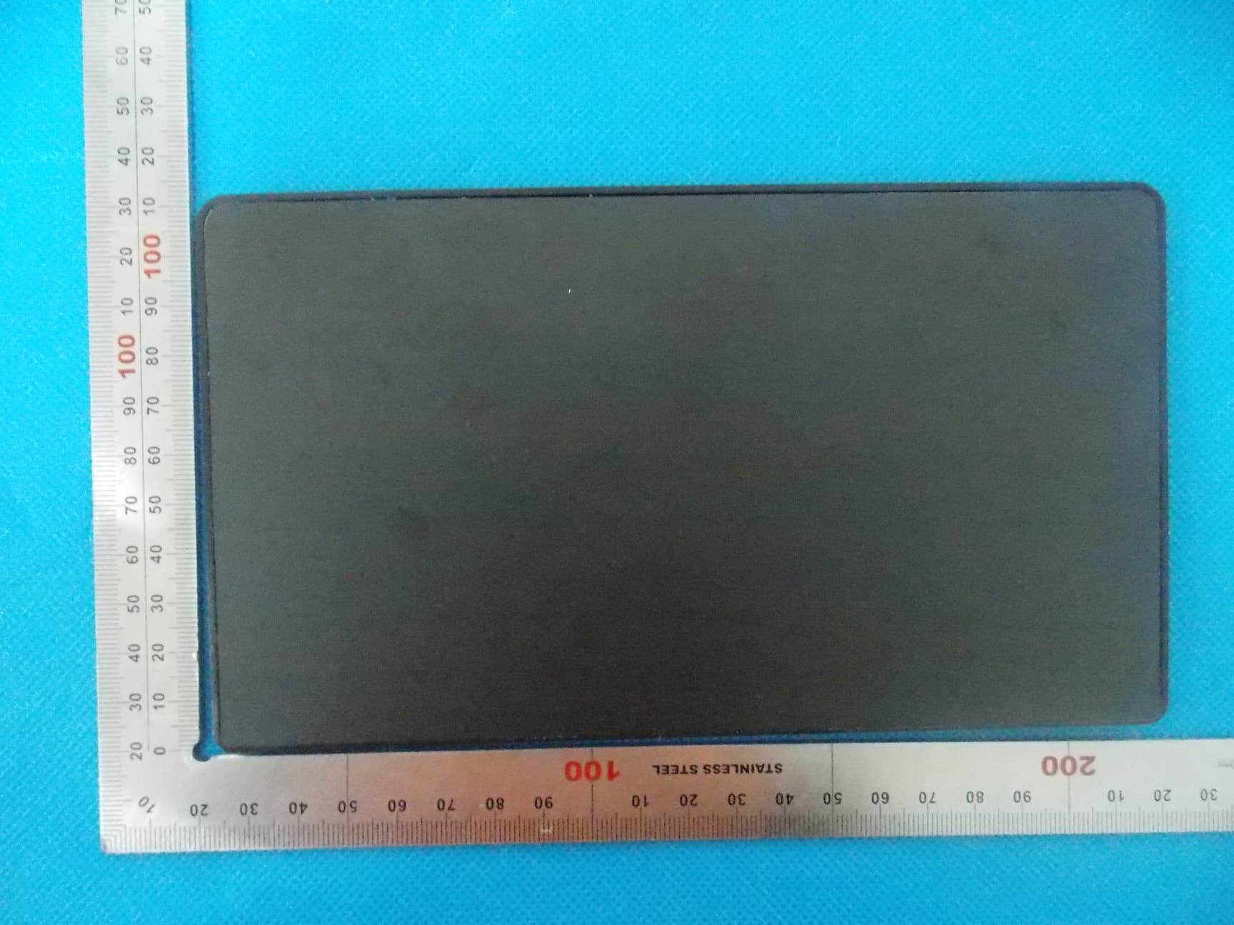 Bluetooth Keyboard - FCC ID 2AAWXKB001 - Incipio, LLC (2)