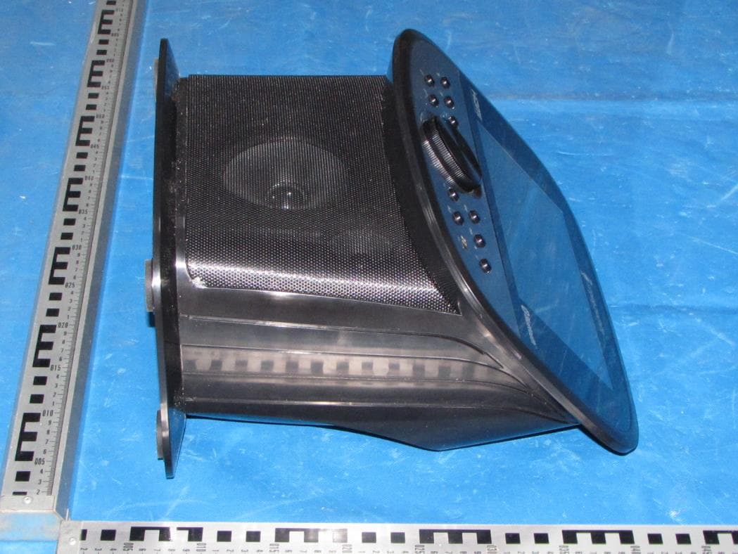 WIFI TOUCH SCREEN KARAOKE SYSTEM - FCC ID 2AAXO-ISM9011 - The Singing Machine Company, Inc. (3)