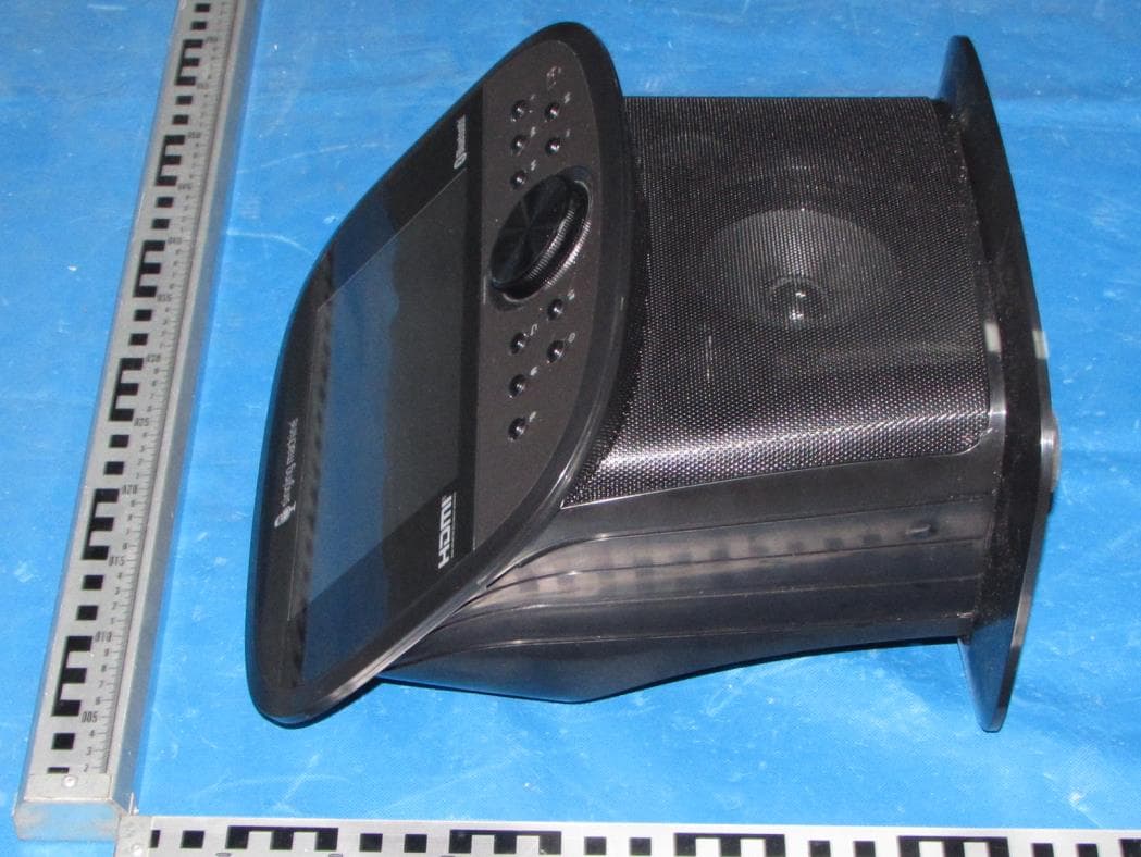 WIFI TOUCH SCREEN KARAOKE SYSTEM - FCC ID 2AAXO-ISM9011 - The Singing Machine Company, Inc. (4)