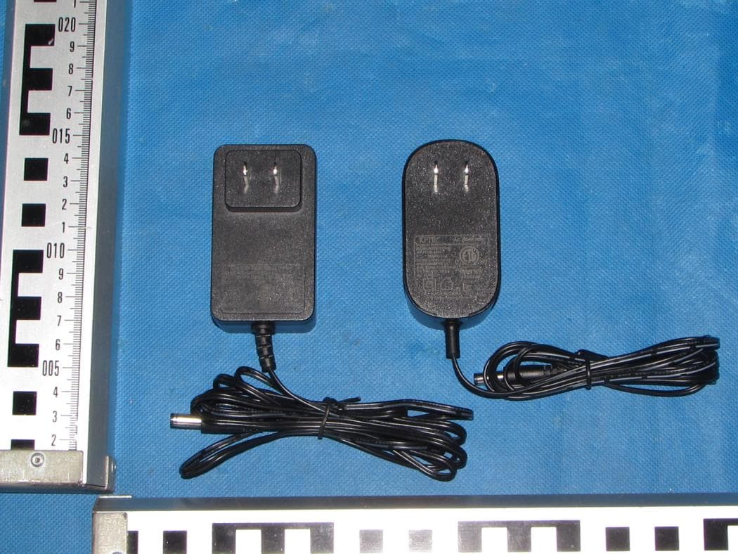 WIFI TOUCH SCREEN KARAOKE SYSTEM - FCC ID 2AAXO-ISM9015 - The Singing Machine Company, Inc. (4)