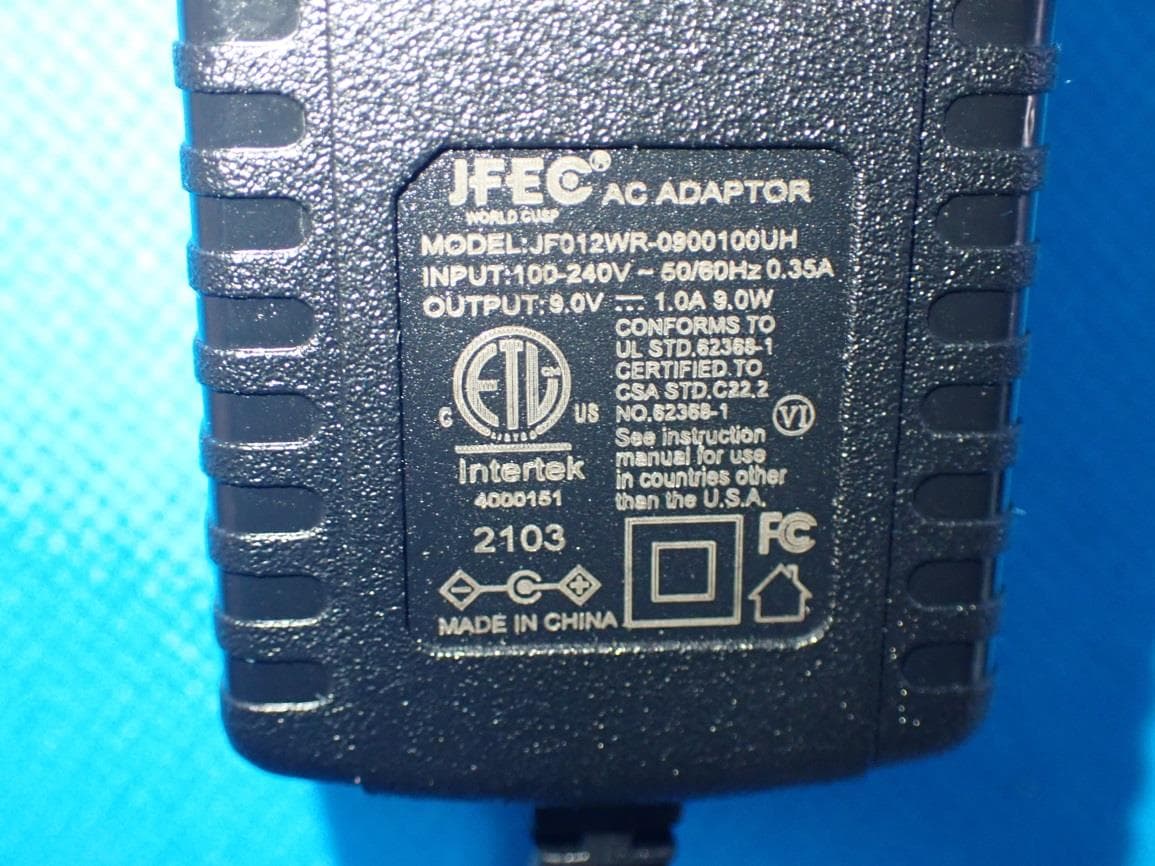 MP3+G KARAOKE PLAYER WITH BLUETOOTH - FCC ID 2AAXO-SML654 - The Singing Machine Company, Inc.