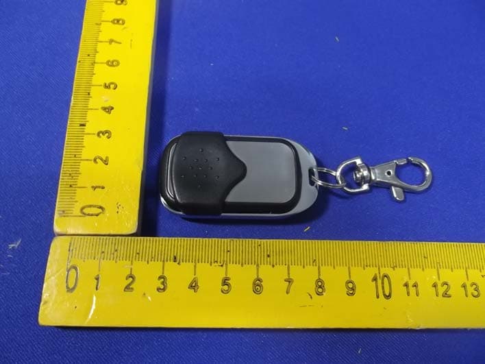 ZME KFOB - FCC ID 2AAYU-KFOBUS - Z-Wave Europe GmbH (2)