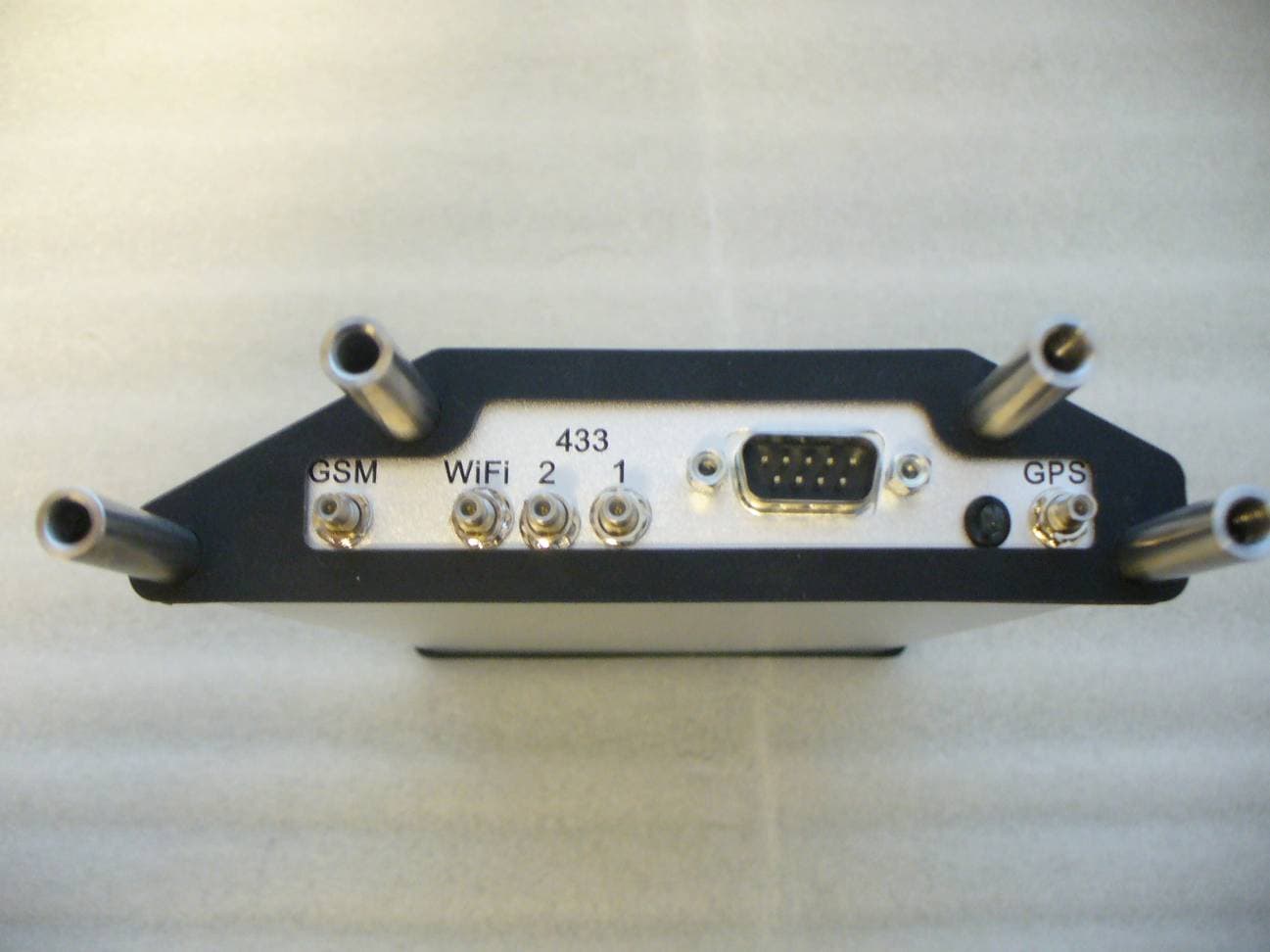 Battery operated asset tracking device - FCC ID 2AAZL-GTCU-001 - Globe Tracker,Inc. (3)
