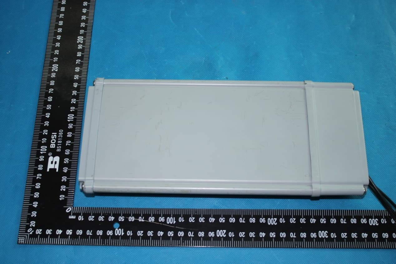 Battery operated asset tracking device - FCC ID 2AAZL-GTCU-002 - Globe Tracker,Inc. (4)