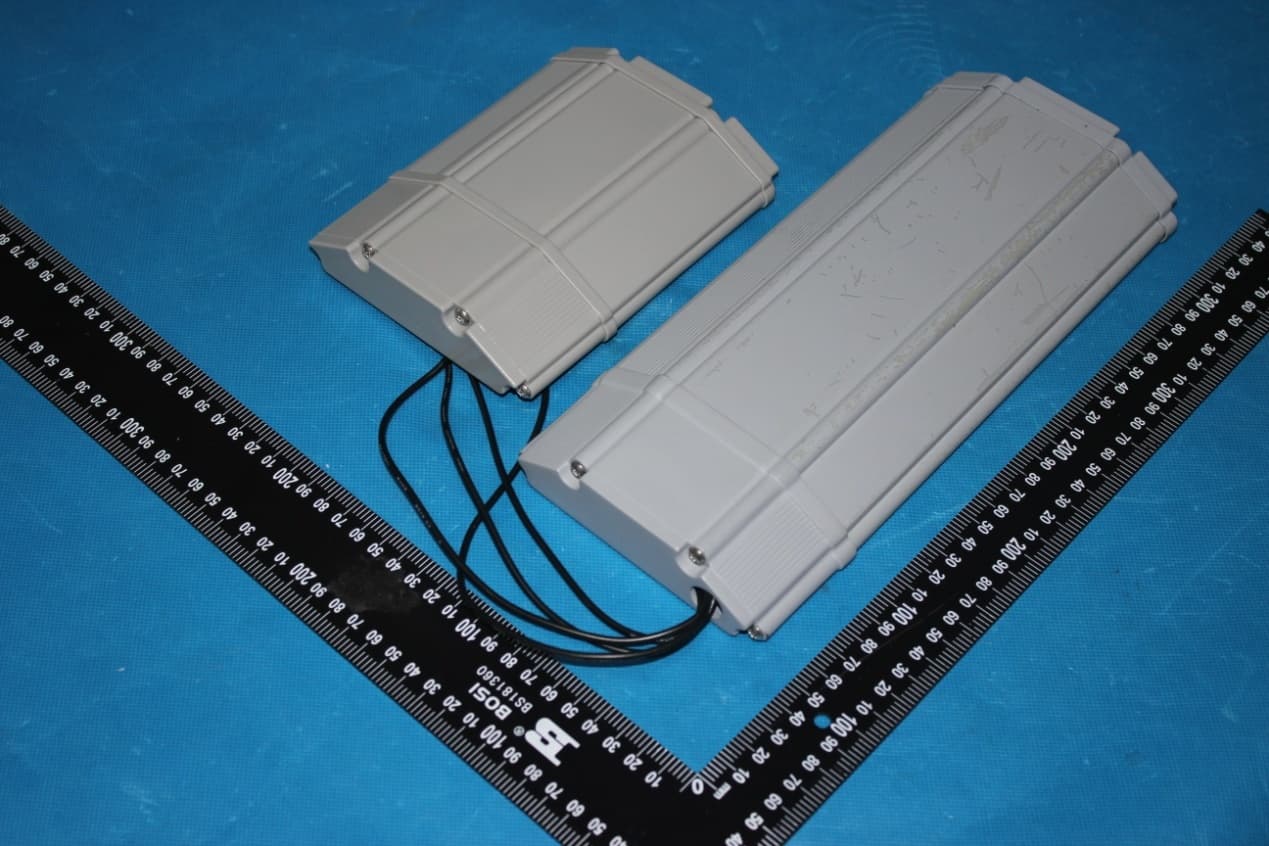 Battery operated asset tracking device - FCC ID 2AAZL-GTCU-002 - Globe Tracker,Inc. (2)