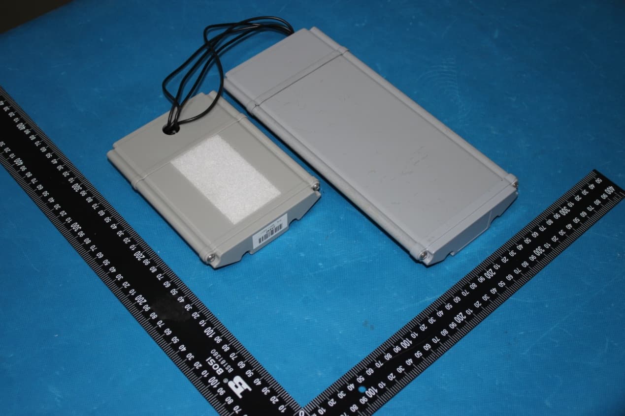 Battery operated asset tracking device - FCC ID 2AAZL-GTCU-002 - Globe Tracker,Inc. (3)