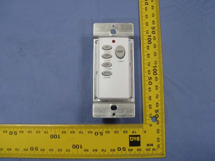 REMOTE CONTROL - FCC ID 2AAZPFAN55T - Carewell Electric Technology (Zhongshan) Co., Ltd.