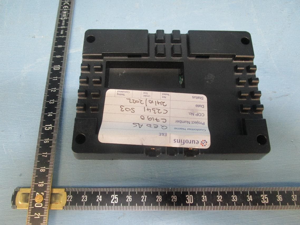 Workspace management device - FCC ID 2AB38QUBI3CA - QED Advanced Systems Limited (3)
