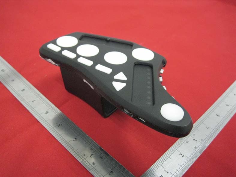 Livid Guitar Wing 1 - FCC ID 2AB3B-GUITAR-WING - Viditar Inc. (3)