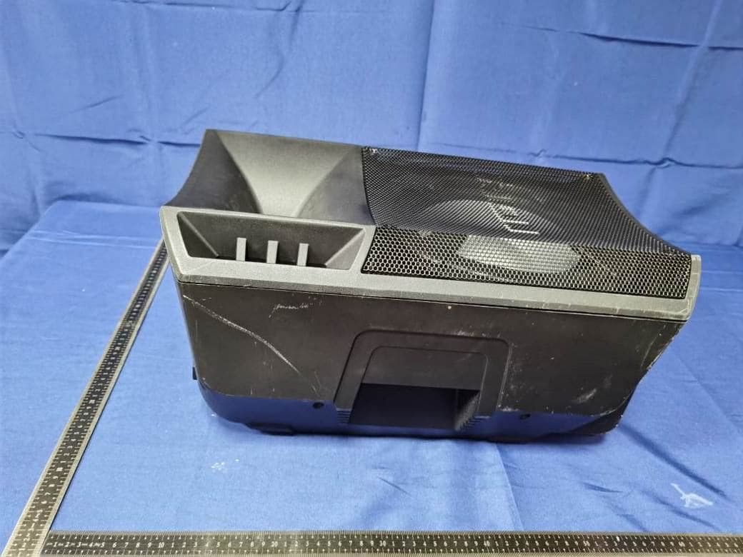 BATTERY-POWERED BLUETOOTH-ENABLED SPEAKER SYSTEM WITH LIGHTS - FCC ID 2AB3E-IPA118A - ION Audio, LLC (4)