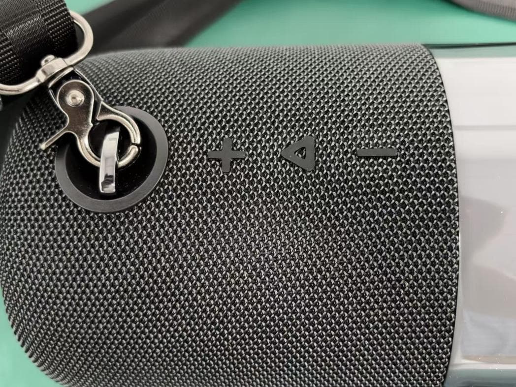 Portable BT Speaker 360 LEDs w/ strap - FCC ID 2AB3E-ISP197 - ION Audio, LLC