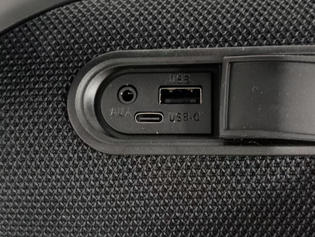Portable BT Speaker w handle and LEDs - FCC ID 2AB3E-ISP198 - ION Audio, LLC (2)