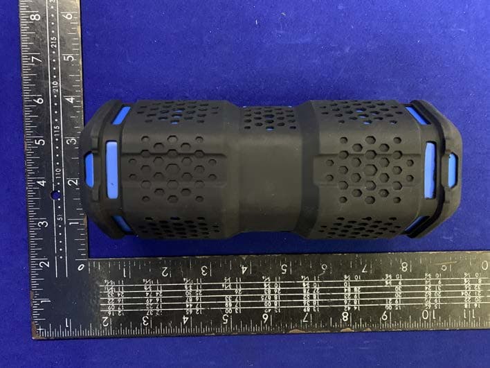 Bluetooth Speaker - FCC ID 2AB4KMETYH1453 - MET INDUSTRIAL LTD (4)